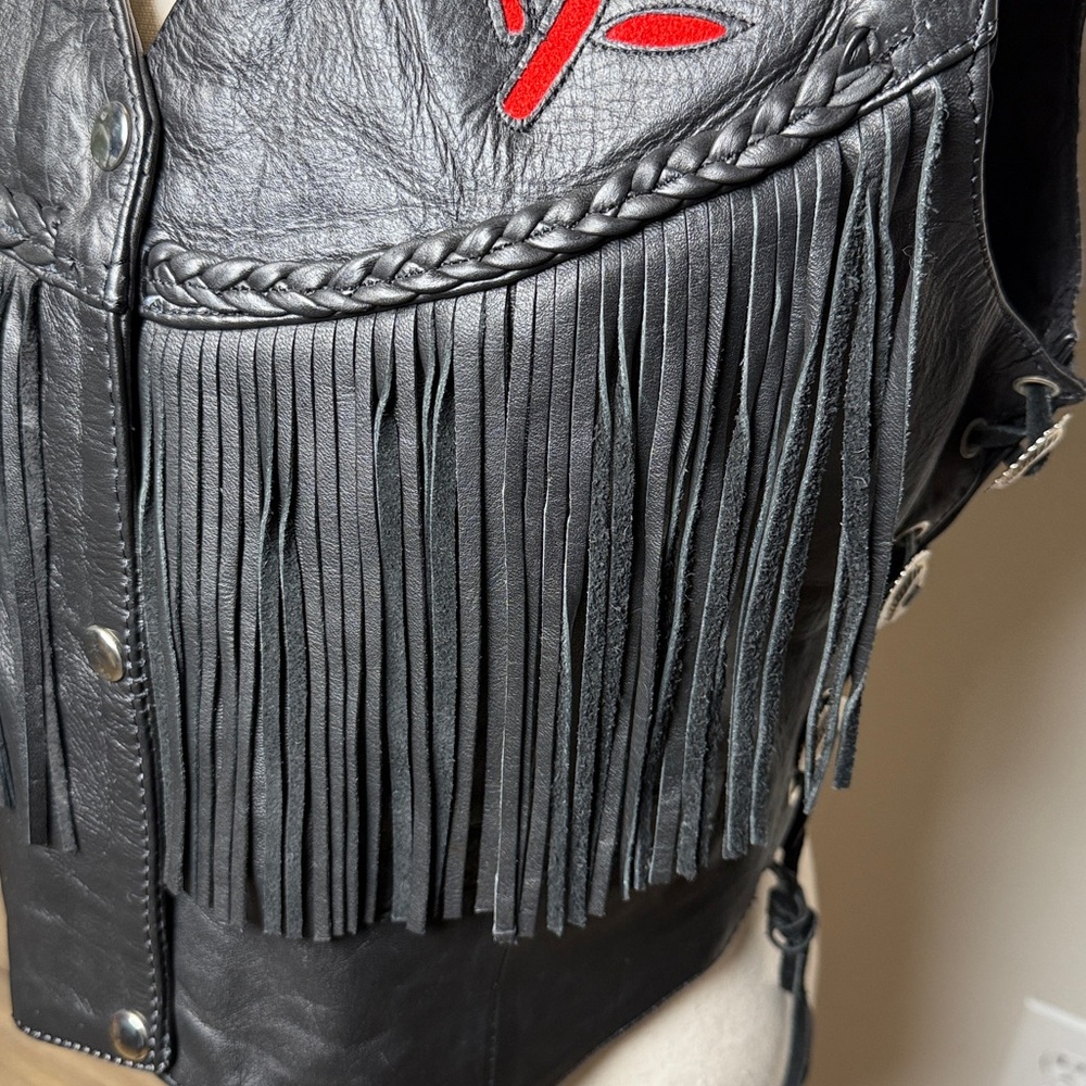 VTG S&S Cycle Black Leather Biker Vest Women L TX Rose Fringe Yoke Concho Moto - Picture 12 of 17